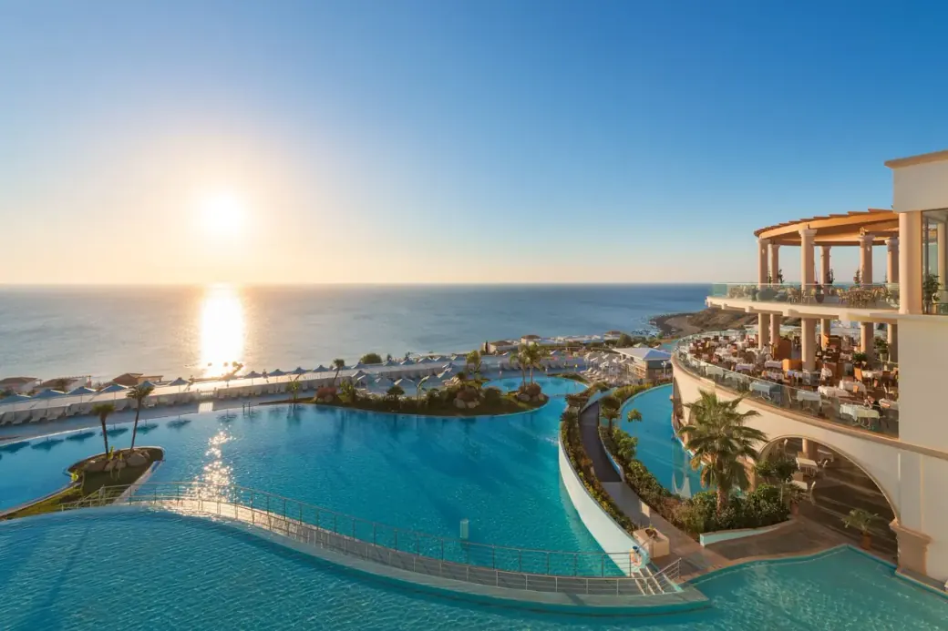 Atrium Prestige in Rhodes – travel image from SchwerelosReisen
